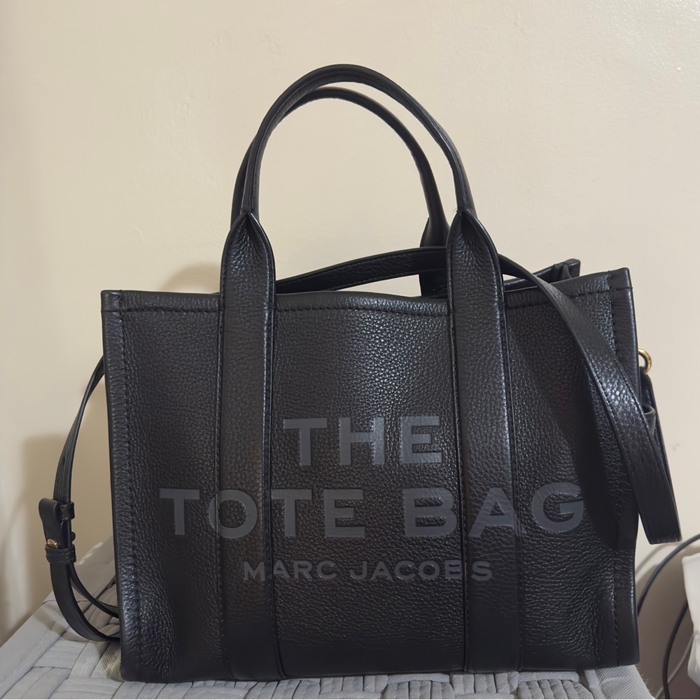 Marc Jacobs black leather small “the Tote Bag”